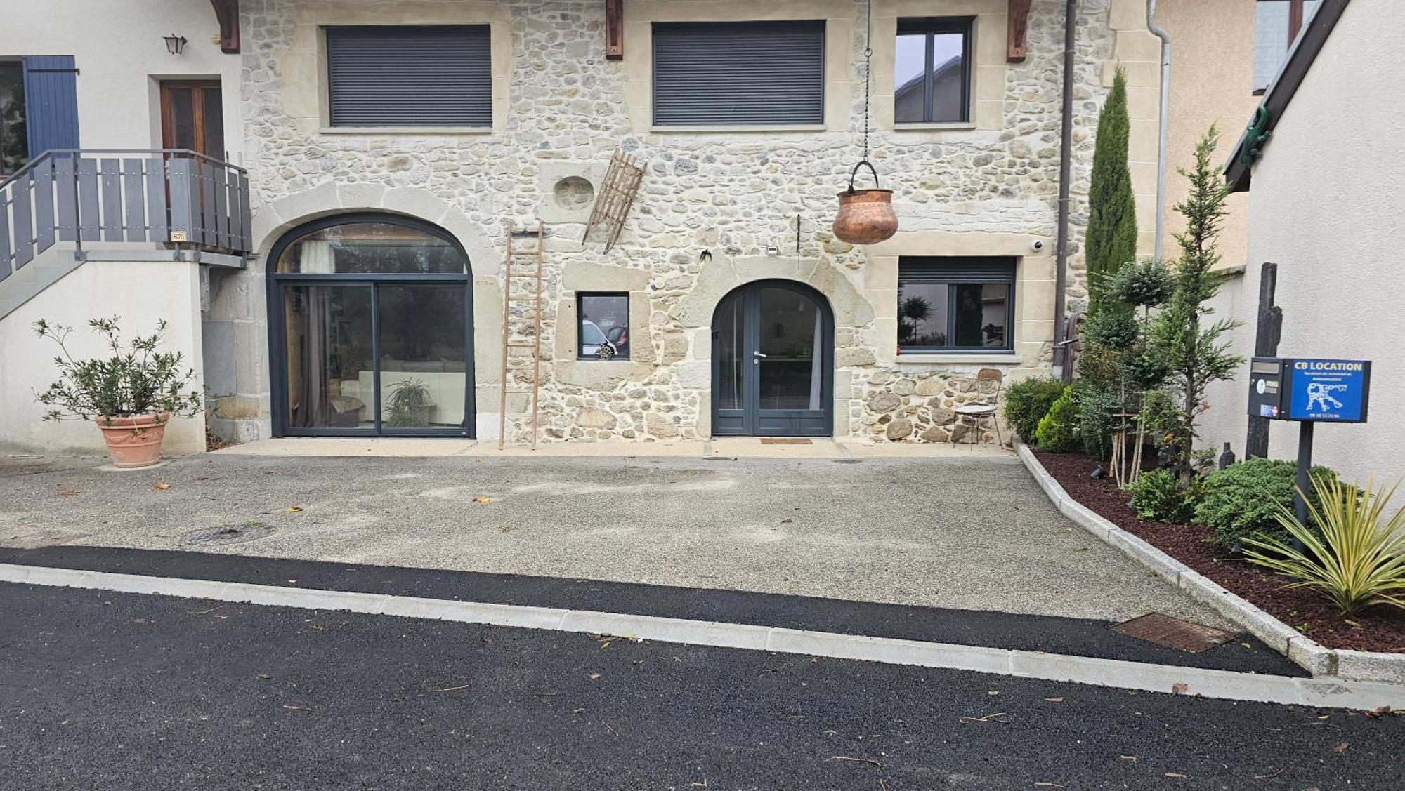 Spa Dans Les Alpes Desingy Exterior foto